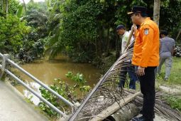 Pj Bupati Merangin tinjau sejumlah desa terdampak banjir