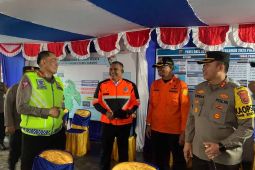 Dirlantas Polda Aceh tinjau pospam Operasi Lilin Seulawah