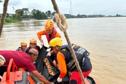 Tim SAR temukan penyelam tradisional pencari besi meninggal di Sungai Batanghari