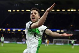 Liverpool rebut puncak klasemen setelah hantam tuan rumah Burnley 2-0