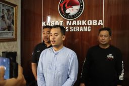 Polisi tangkap produsen tembakau sintetis