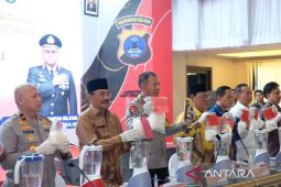 Ditresnarkoba Polda Kalsel musnahkan 26 kg narkotika dan ratusan butir ekstasi