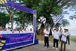 UT Ambon gandeng Lantamal IX jalan santai sambil perkenalkan kampus