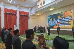 Wali Kota Aditya lantik 232 pejabat pada penghujung 2023