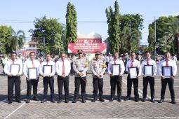 Berprestasi, Kapolres Situbondo berikan "reward" kepada 21 personel