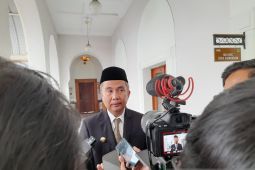 Bey Machmudin akan mengevaluasi sejumlah program Pemprov Jabar