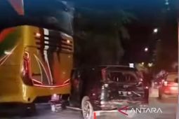 Tujuh korban terluka termasuk ibu hamil akibat ditabrak bus