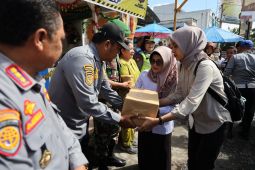 Personel Pos Pengamanan Natal dan  tahun baru ru diberi dukungan semangat laksanakan tugas