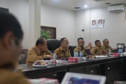 Pemkab Bangka Tengah evaluasi pelaksanaan pembangunan daerah
