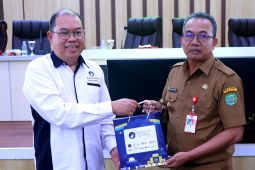 Yayasan Hasnur Centre pamerkan program unggulan ke Pemkab Tapin