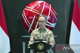 OJK : Stabilitas ekonomi global akan ciptakan aksi beli investor asing pada 2024