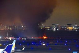 Kecelakaan maut, Pesawat Japan Airlines tabrakan dan terbakar di bandara Haneda akibatkan 5 tewas