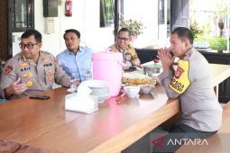 Kapolresta Banjarmasin laporkan situasi kamtibmas terkini saat coffee morning bersama Kapolda