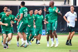 Liga 1: Paul Munster resmi latih Persebaya