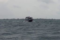 Bupati Kepulauan Seribu melarang nelayan abaikan keselamatan
