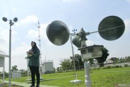 Hari ini, waspadai potensi hujan lebat hingga angin kencang