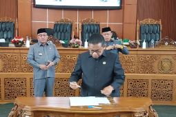 Raperda perizinan dan non perizinan di Depok disetujui