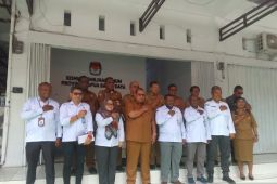 Gubernur Musa'ad bahas kesiapan Pemilu dengan KPU PBD