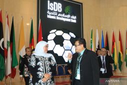 Gubernur Khofifah jajaki kerja sama dengan "Islamic Development Bank"