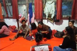 PMI Kabupaten Landak bantu korban terdampak banjir di Ngabang