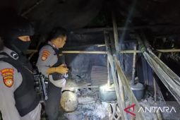 Polisi gerebek pabrik minuman keras  tradisional jenis arak di Wakatobi
