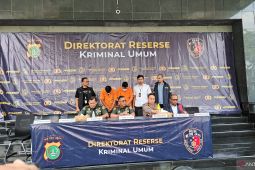 Polda Metro Jaya bersama TNI AD ungkap kasus penadahan di Sidoarjo