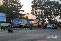Bawaslu Tangerang tertibkan 2.314 APK langgar aturan