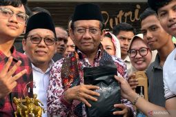 Khofifah gabung TKN, Mahfud Md tak khawatir kehilangan suara di Jatim
