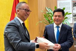 Menperin undang Vietnam kerja sama kembangkan  kendaraan listrik