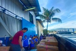 Puluhan kelompok budidaya dapat bantuan pakan ikan dari DKP Ambon