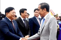 Jokowi bertolak ke Brunei Darussalam setelah kunjungan kenegaraan di Vietnam