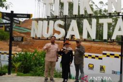 Pemprov Kaltim ingatkan masyarakat  jaga kebersihan kawasan titik nol