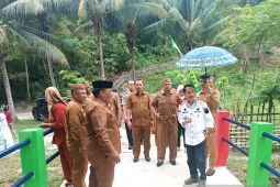 Bupati resmikan infrastruktur di Kecamatan Batudaa Pantai