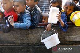 Tujuh warga Palestina tewas ditembak Israel saat antre bantuan