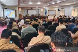 Pemkot Pangkalpinang gelar rapat peningkatan pelayanan kebersihan, target retribusi sampah hingga lomba kebersihan