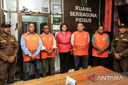 Diduga korupsi hibah pilkada 2020, Kejari tahan lima komisioner KPU Aru