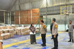Kapolresta Jambi cek surat suara Pemilu 2024 sebelum didistribusikan