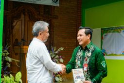 Wali Kota Aditya resmikan "Cafe Literasi Waka 7" Darpusda