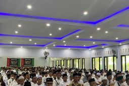 Ratusan kiai kampung Situbondo deklarasi dukung Prabowo-Gibran