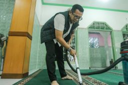 Mas Pj inisiasi program bersih-bersih rumah ibadah di Mojokerto