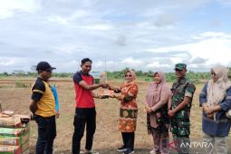 Mukomuko bantu dua kelompok tani benih jagung