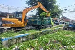 Pemkab Sidoarjo normalisasi 11 sungai cegah banjir
