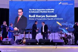 Transportation minister awarded for bolstering maritime sector