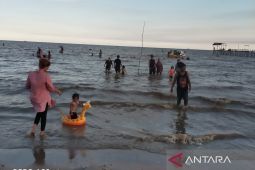 Warga pesisir Kalimantan Timur diimbau waspadai  dampak air pasang