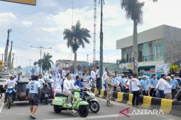 Ribuan becak Vespa kampanyekan Prabowo-Gibran di Kota Padangsidimpuan