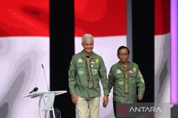 Mahfud: KPK ungkap banyak aparat bekingi mafia tambang ilegal