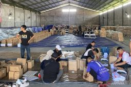 KPU Bandung tuntaskan sortir dan lipat 13,5 juta surat suara