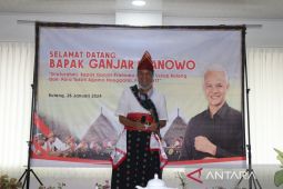 Tidak risau baca survei Pemilu, Ganjar: Tenang saja