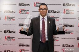 Dirut PLN Darmawan Prasodjo dinobatkan jadi "Executive of The Year" tingkat Asia