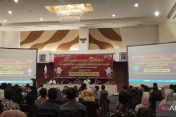 KPU Bangka Tengah minta KPPS jaga kekompakan dan profesionalitas